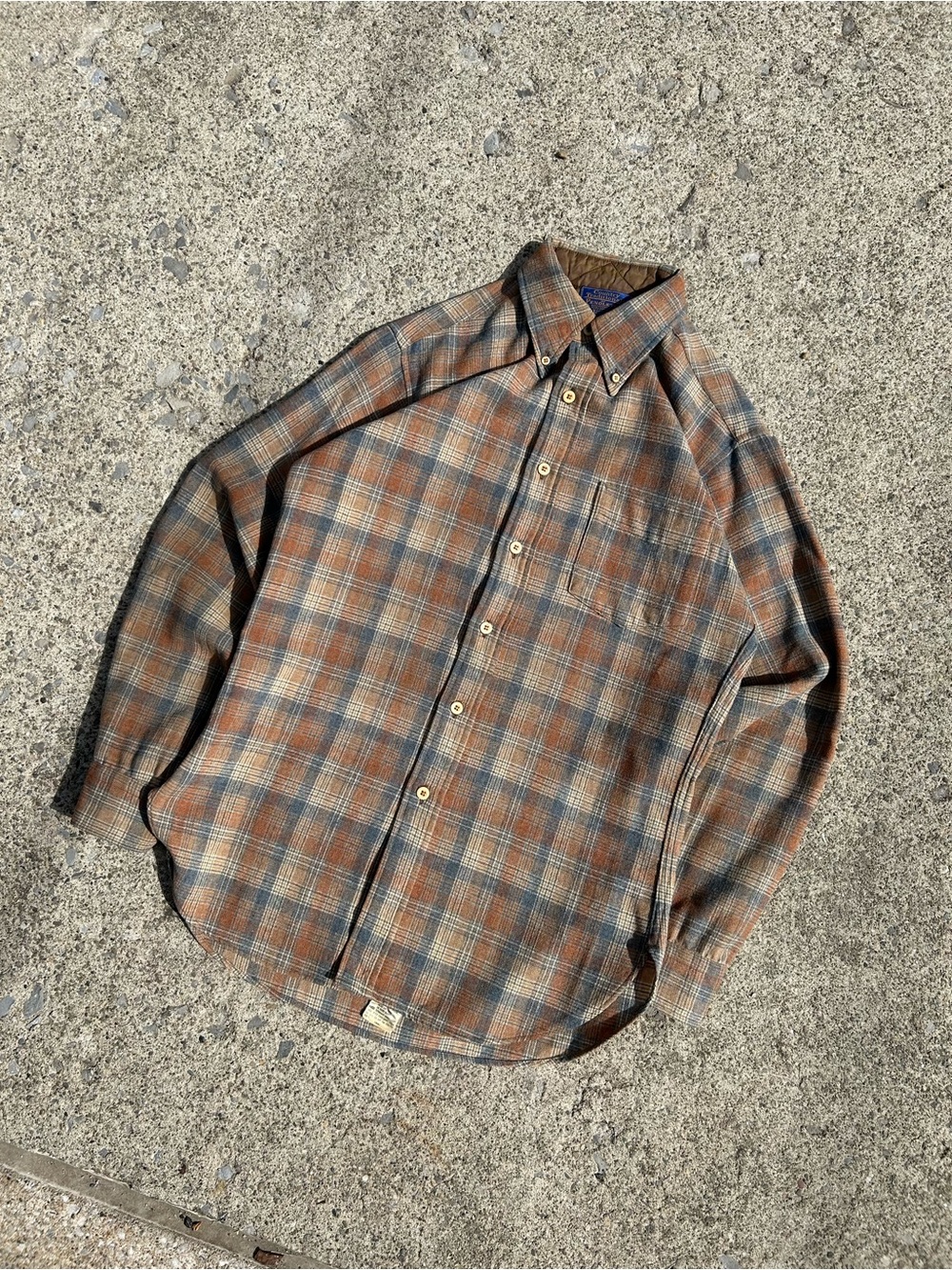 Vintage 90’s Country traditionals by Pendleton tan plaid sweater
